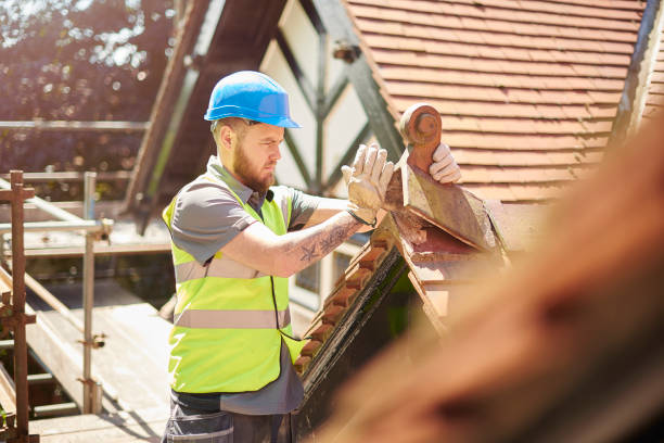 Best Emergency Roof Repair  in Orchards, WA